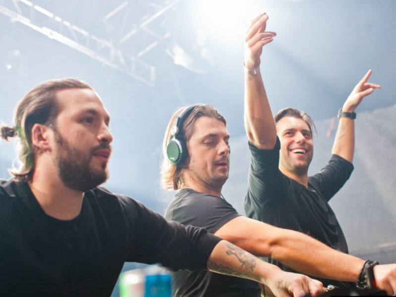 Swedish House Mafia: Paradise Again at Toyota Center