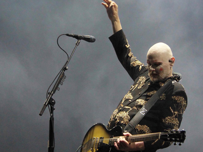 Smashing Pumpkins: Spirits on Fire Tour with Jane's Addiction at Toyota Center