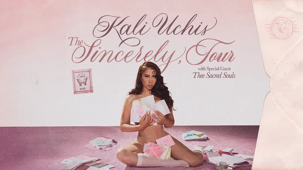 Kali Uchis at Toyota Center - TX